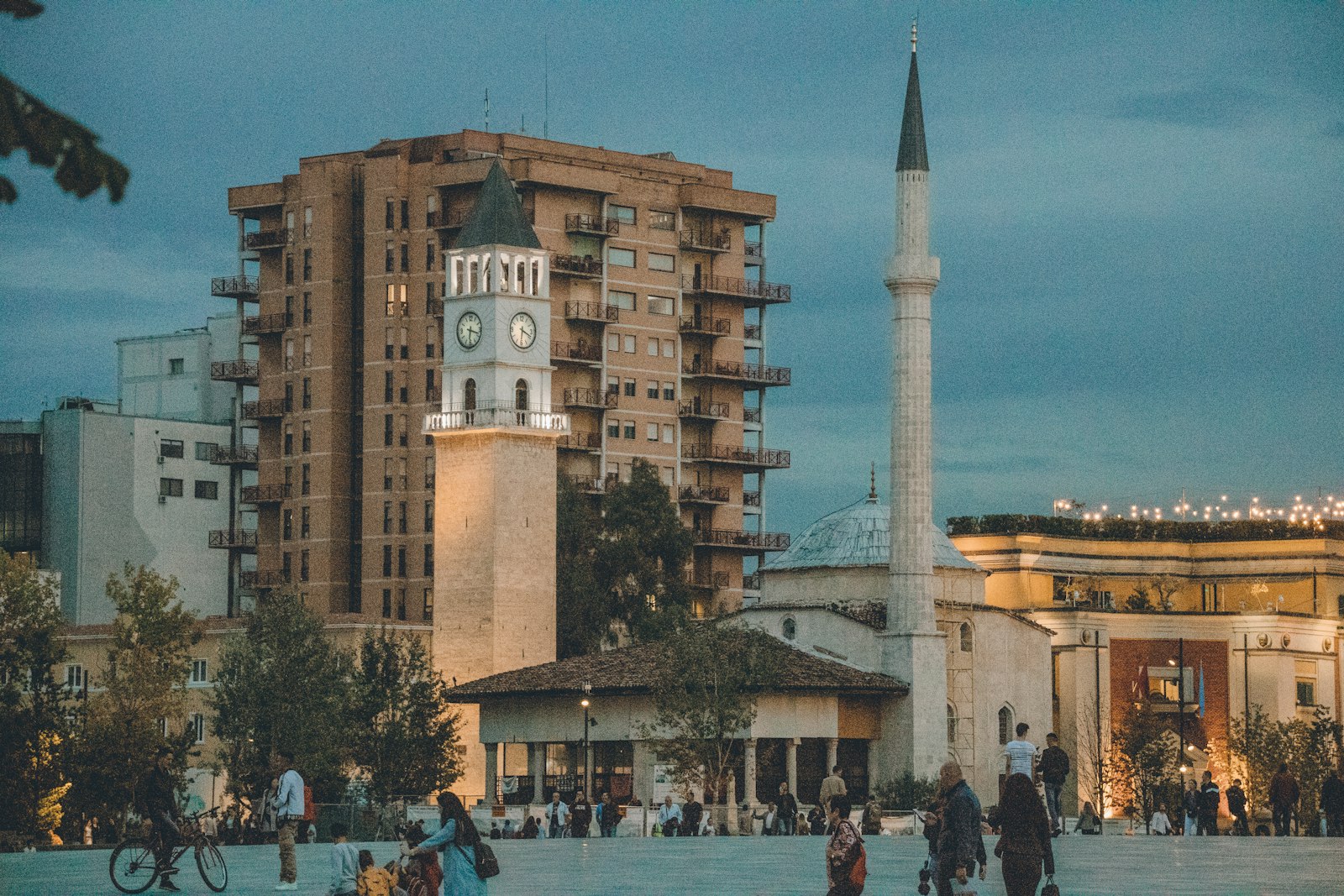 Тирана